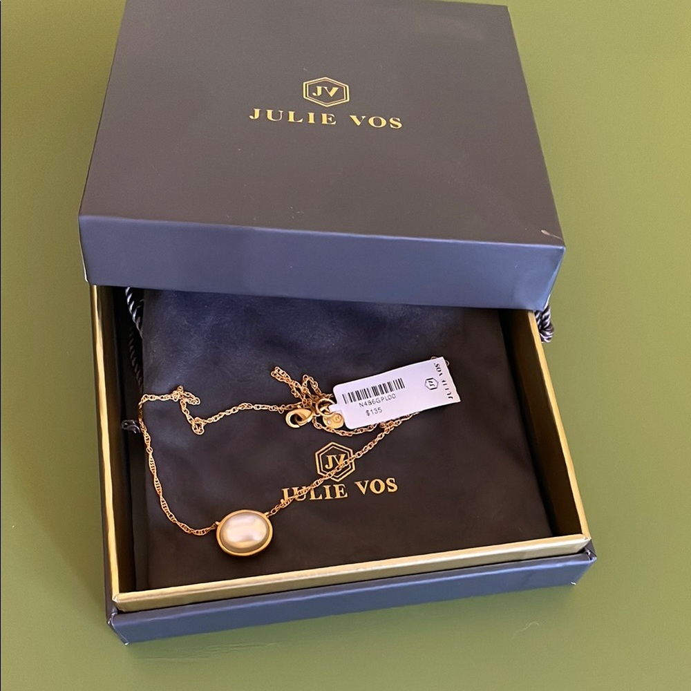 Julie Vos “Nassau” solitaire Gold and Pearl Necklace.  NWT